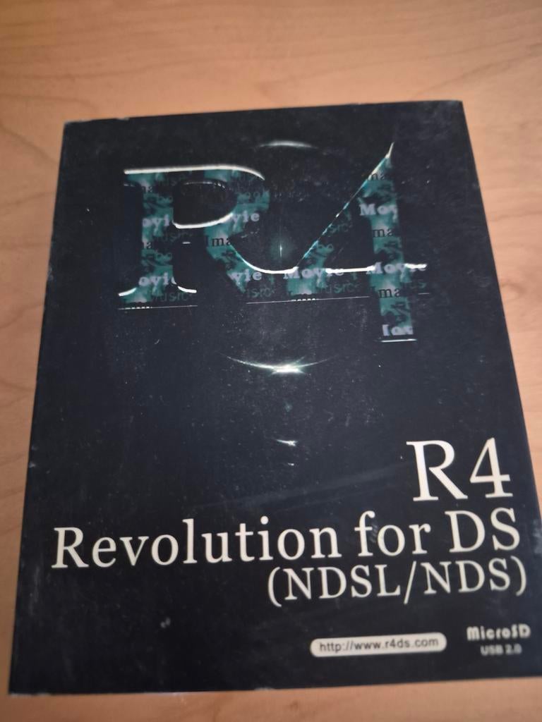 R4 Revolution kaart voor Nintendo DS en DS Lite, Ophalen of Verzenden