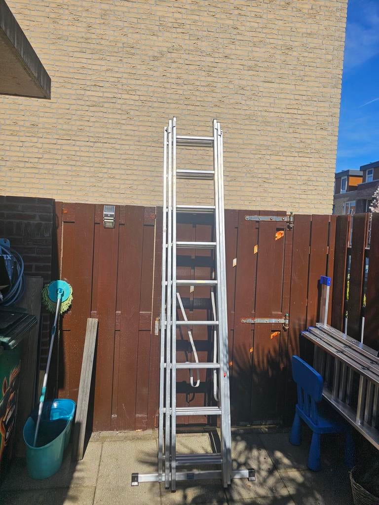 Aluminium ladder 5.9m, Ophalen, 4 meter of meer