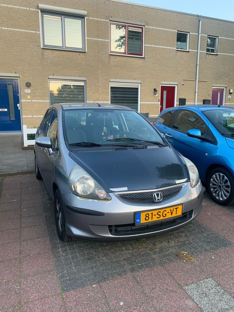 Honda Jazz 1.4 I AUTOMAAT 2006, 83 pk, 450 kg, 40 €/maand, 4 cilinders