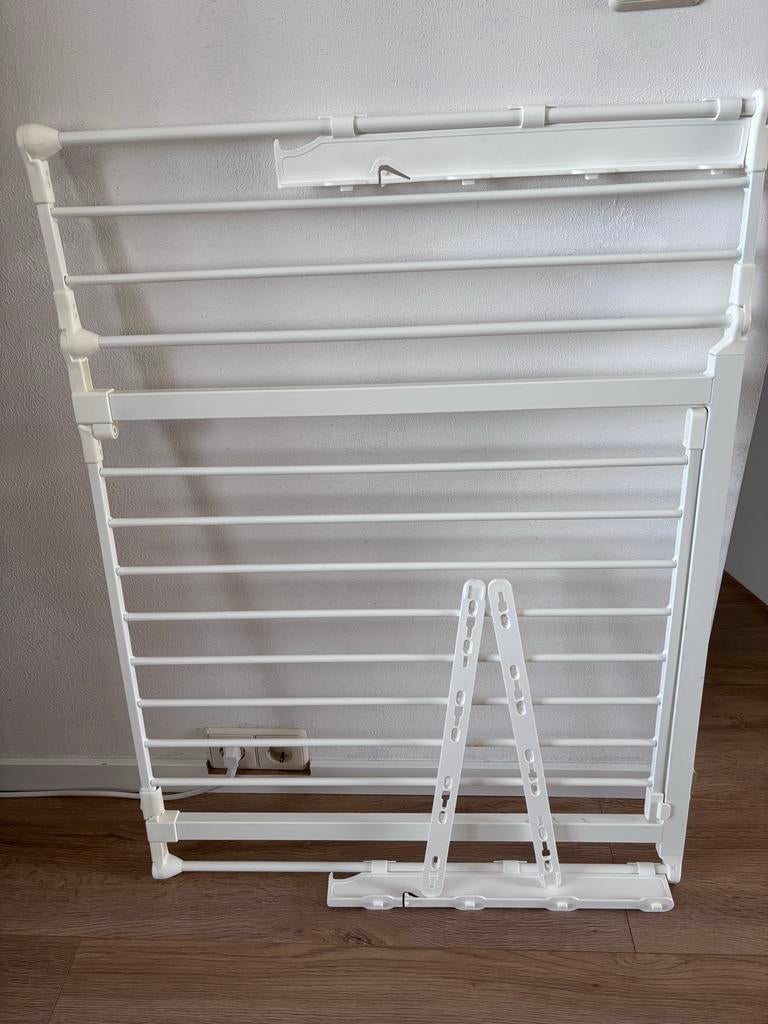 Traphekje met muurbevestiging, Ophalen, Gebruikt, Metaal of IJzer, Schroefhekje