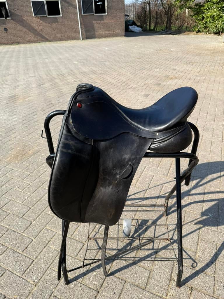 Albion SLK MW 17 inch, Dieren en Toebehoren, Paarden en Pony's | Overige Paardenspullen, Ophalen of Verzenden, Gebruikt, Dressuur