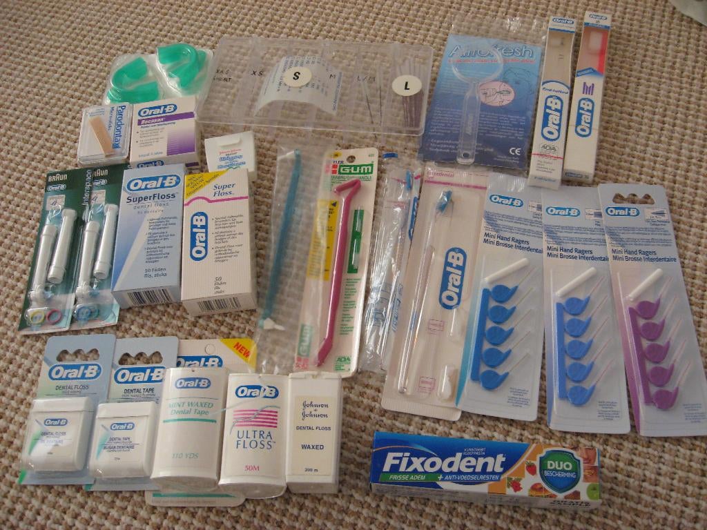 Partij Oral B borstels/ragers/stokers/floss, Ophalen of Verzenden, Nieuw, Tandenborstel