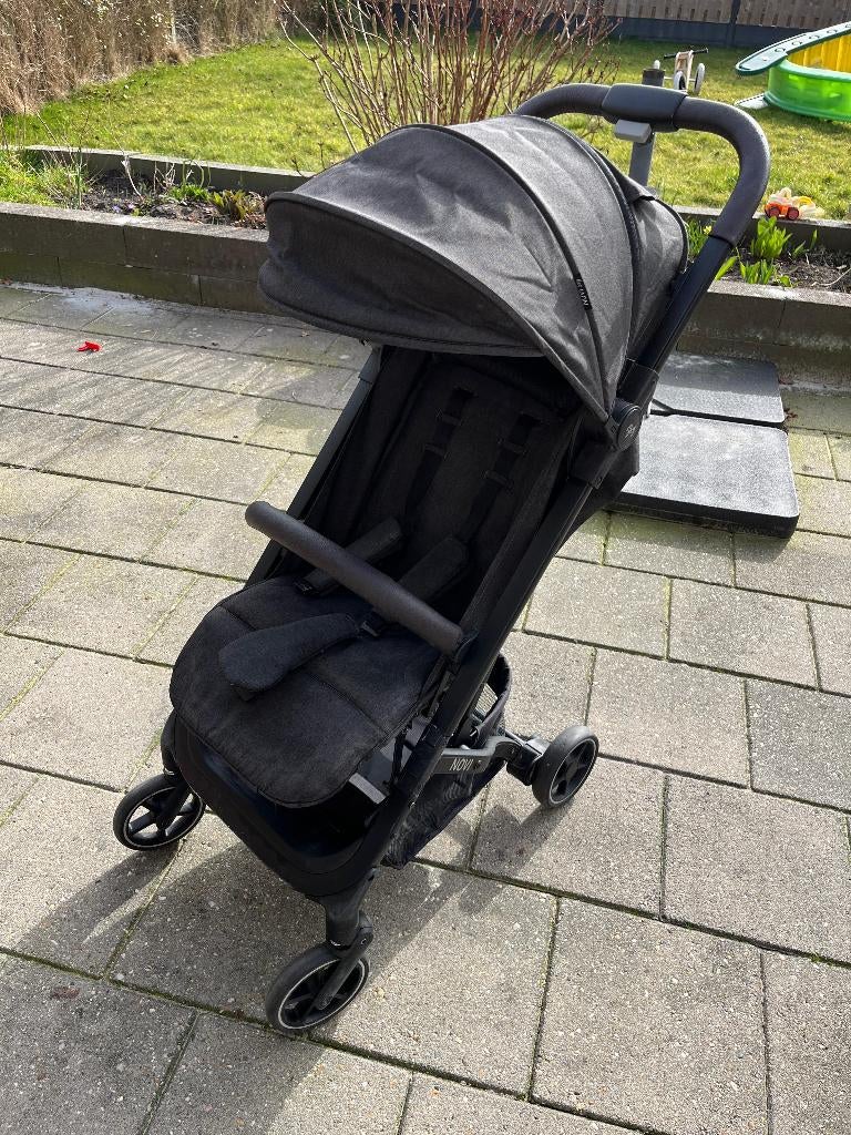 Novi Baby Sky Buggy (Black Melange), incl regenhoes, Ophalen, Zo goed als nieuw, Overige merken, Verstelbare rugleuning