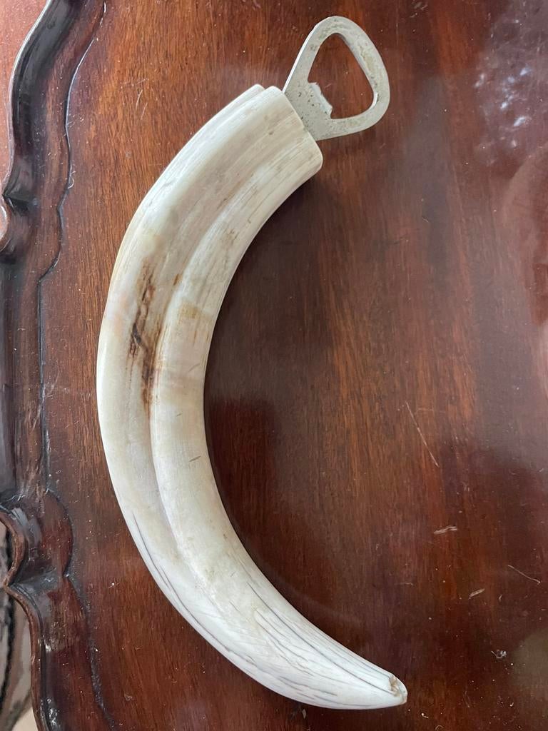 Wrattenzwijn tand flesopener, Ophalen, Overige typen