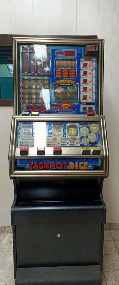 Jackpot Dice Automaat met defect, Ophalen