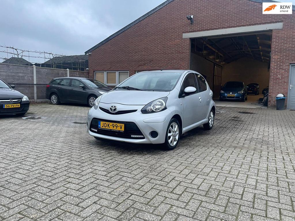 Toyota Aygo 1.0-12V Now, Auto's, Toyota, Bedrijf, Te koop, Aygo, ABS, Airbags, Airconditioning, Centrale vergrendeling, Electronic Stability Program (ESP)