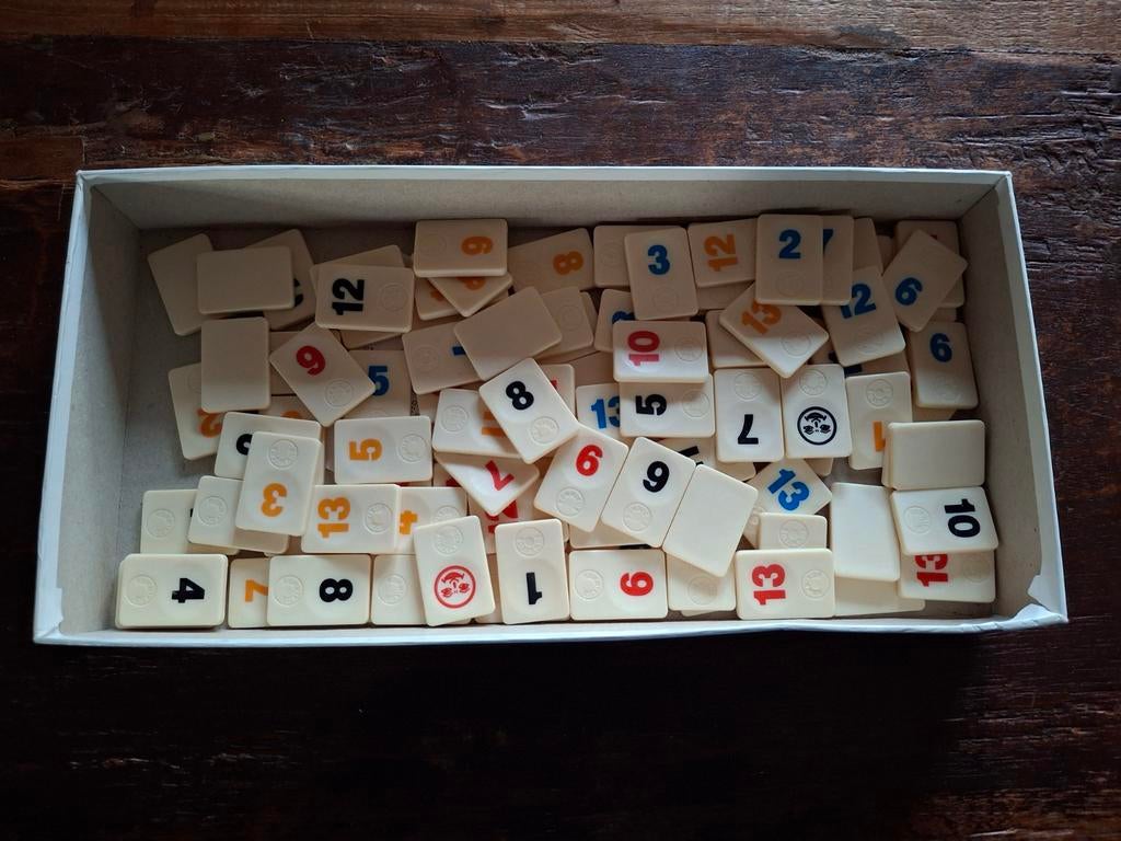 Rummikub steentjes, Ophalen of Verzenden, Gebruikt