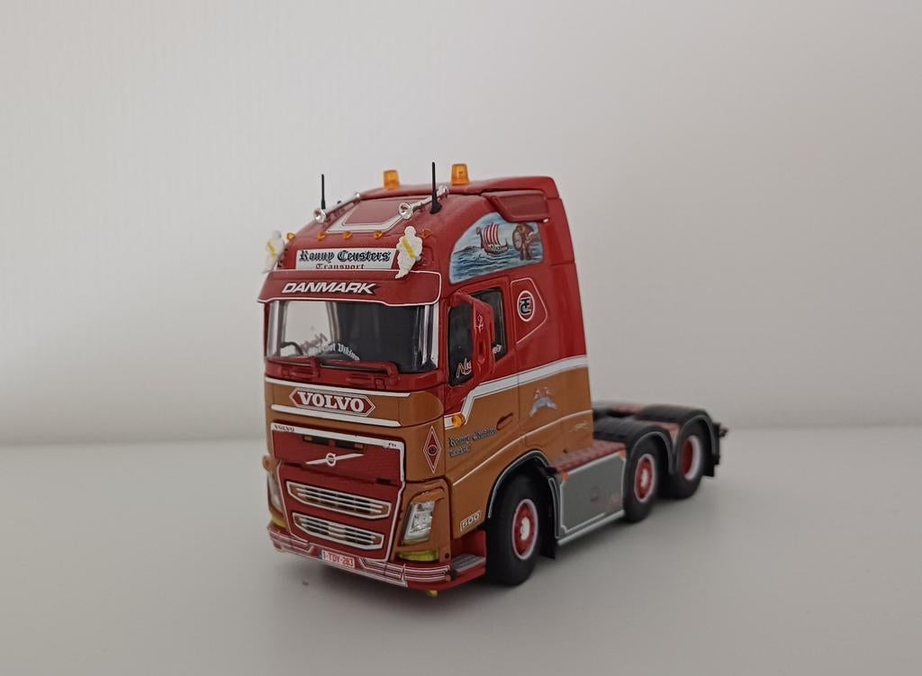 Tekno volvo ceusters, Hobby en Vrije tijd, Modelauto's | 1:50, Ophalen of Verzenden, Nieuw, Bus of Vrachtwagen, Tekno