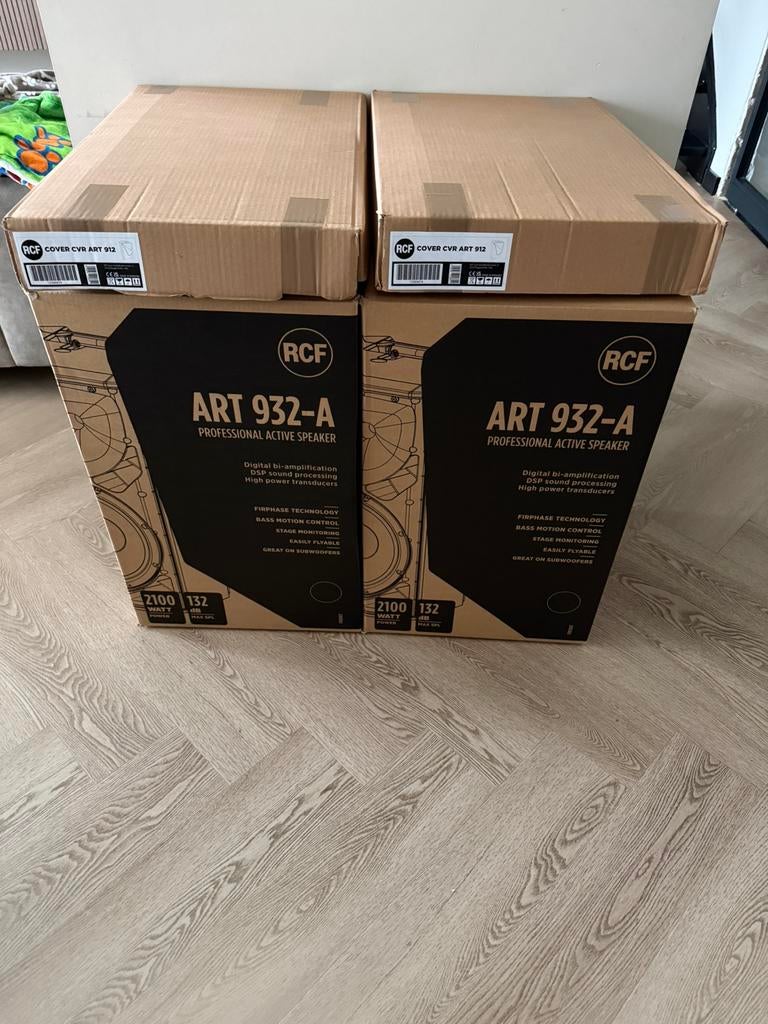 2x RCF art 932A incl hoezen (NIEUW), Ophalen, Nieuw, 1000 watt of meer, P.A.