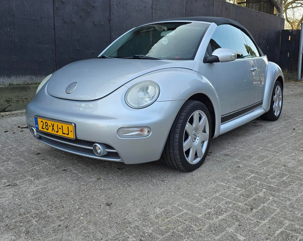 Volkswagen Beetle (Kever) 1.8 Cabriolet 110KW 2005 Grijs, Auto's, Volkswagen, Voorwielaandrijving, 1345 kg, Beetle (Kever), 4 cilinders