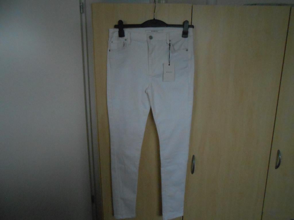 Nieuwe Colored Skinny Jeans maat 30 Homage (met kaartjes), Homage, Wit, Nieuw, Ophalen of Verzenden