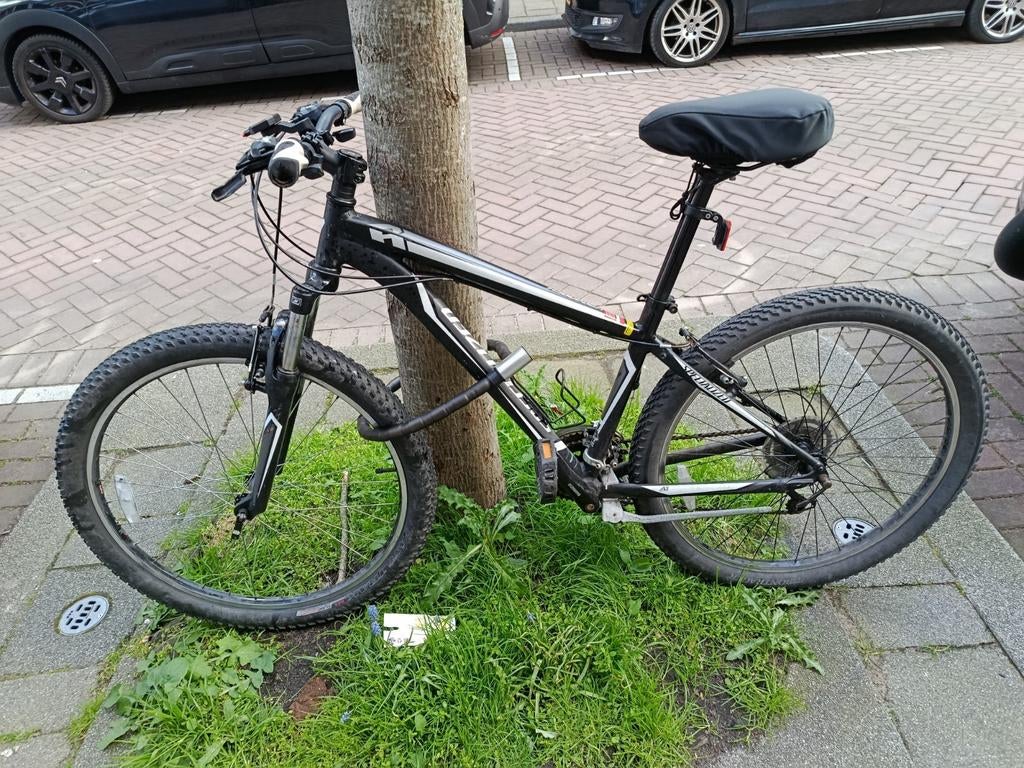 Specialized MTB bike 26", Fietsen en Brommers, Fietsen | Mountainbikes en ATB, Fully, Ophalen, Zo goed als nieuw, Overige merken
