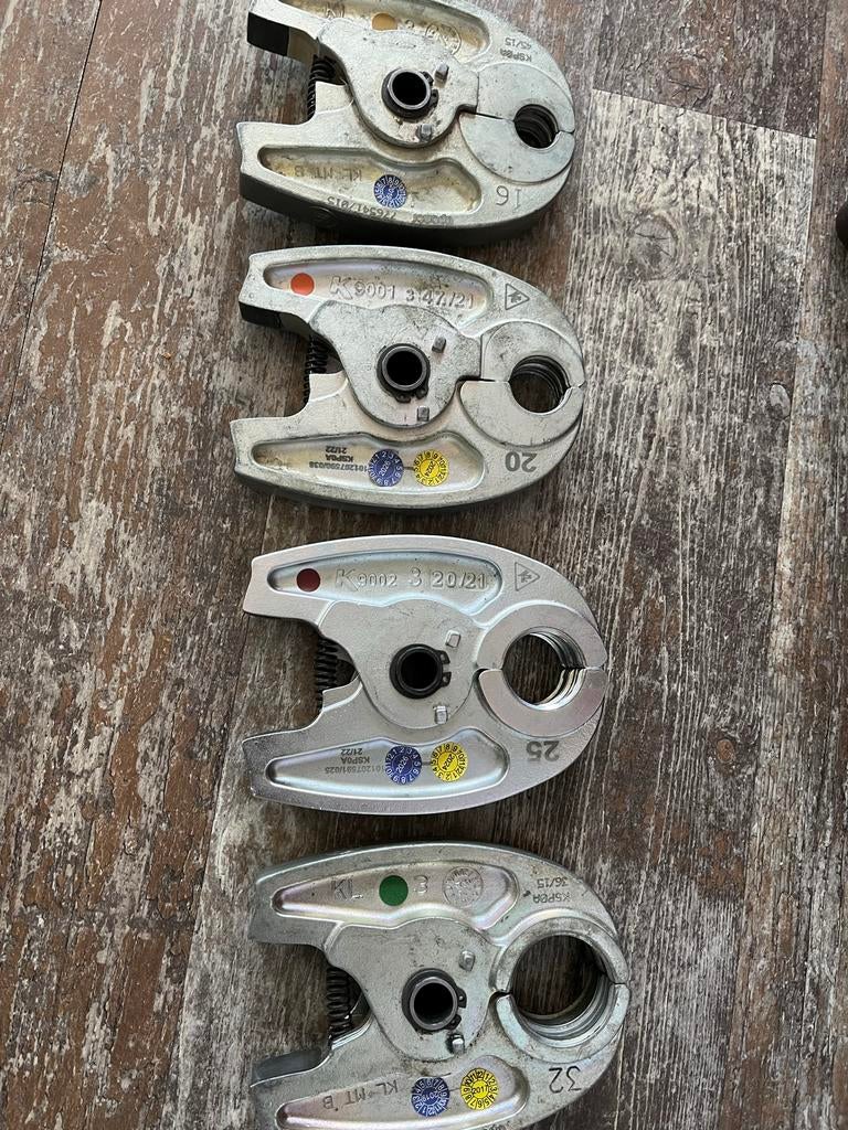 Uponor Mini Perstangen Set (16, 20, 25, 32 mm), Doe-het-zelf en Verbouw, Ophalen of Verzenden, Gebruikt