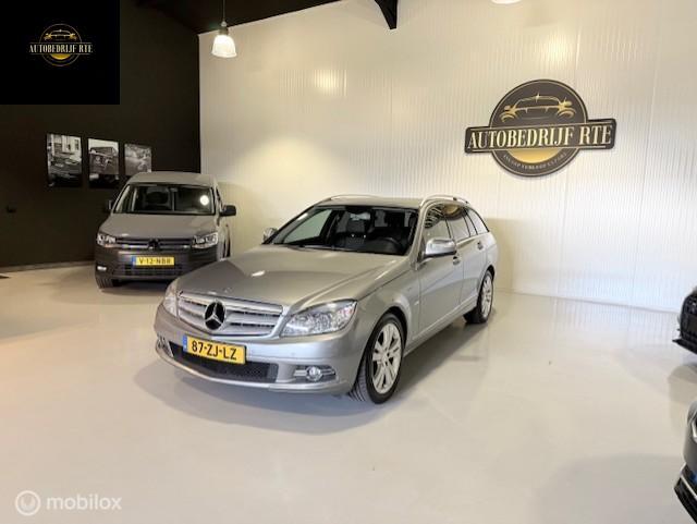 Mercedes C-klasse Estate 230 Avantgarde GOED ONDERHOUDEN, Auto's, Achterwielaandrijving, Zwart, 2496 cc, Leder en Stof