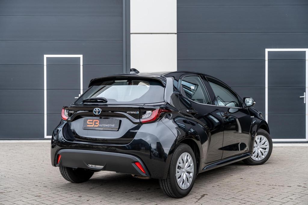 Toyota Yaris 1.5 Hybrid Active Cruise|Lane assist|Camera!, Euro 6, 450 kg, Zwart, 91 pk