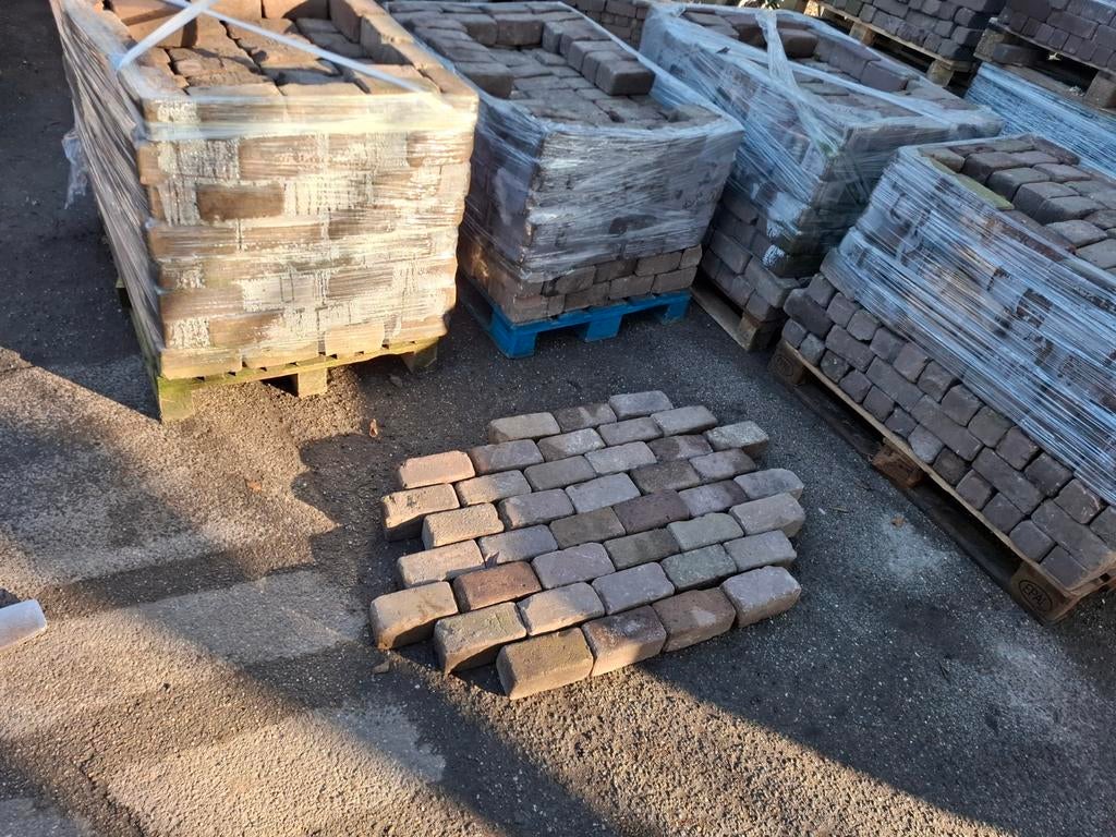 Oude gebakken klinkers op pallets.10 duimers, Ophalen, Gebruikt, Keramiek, Klinkers