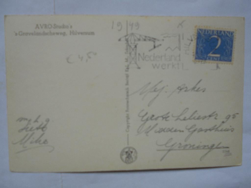 Hilversum KLM luchtfoto van de AVRO studio's in`1949 KLM, Verzamelen, Ophalen of Verzenden, 1940 tot 1960, Gelopen, Noord-Holland