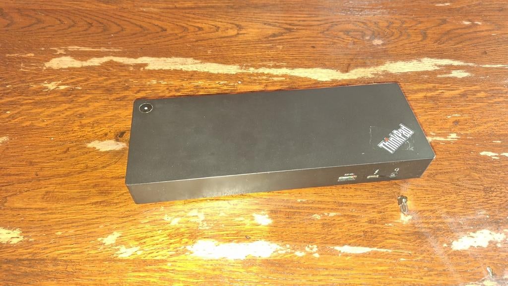 Thunderbolt 3 Workstation Dock Gen 2 compleet, Computers en Software, Dockingstations, Ophalen of Verzenden, Zo goed als nieuw