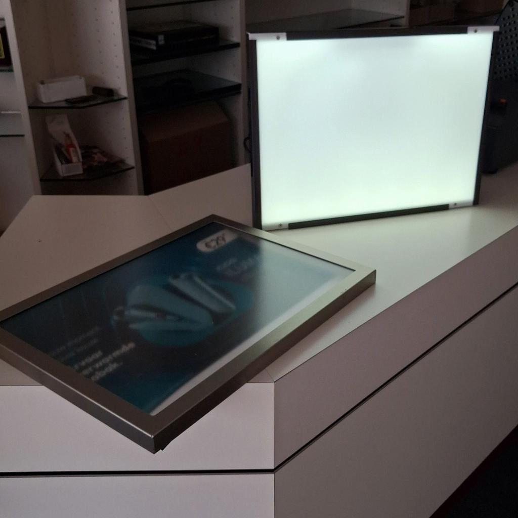 Verlichte toonbank display met LED verlichting, Ophalen of Verzenden