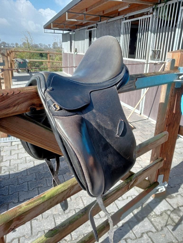 Dressuur zadel euroriding Jade, Ophalen, Gebruikt, Dressuur