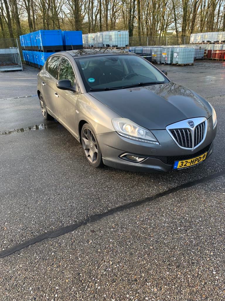Lancia delta, Voorwielaandrijving, 4 cilinders, Origineel Nederlands, Particulier