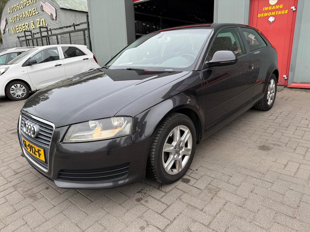 Audi A3 1.6 TDI Ambition Pro Line, Voorwielaandrijving, Euro 5, Gebruikt, 4 cilinders