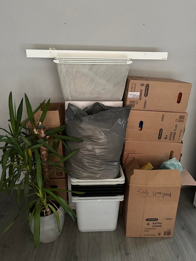 Uitgebreide partij rommelmarktspullen, Diversen, Rommelmarktspullen, Ophalen, Zo goed als nieuw