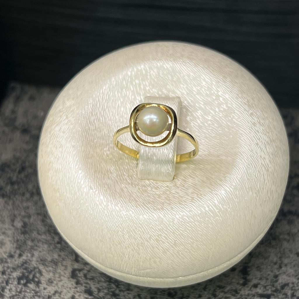 14 karaat gouden ring net parel steen, Ophalen of Verzenden, Nieuw, Goud, Dame