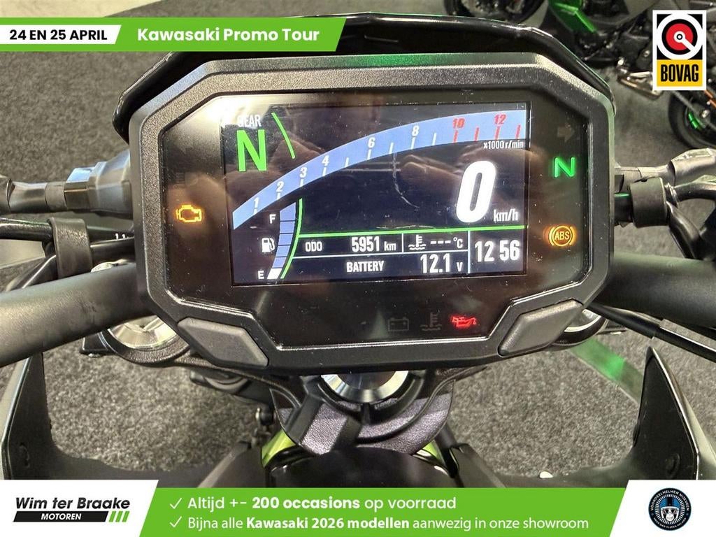 Kawasaki Z 650 ABS (bj 2022) 5,941 km, 2 cilinders, 649 cc, Bedrijf, Onbekend