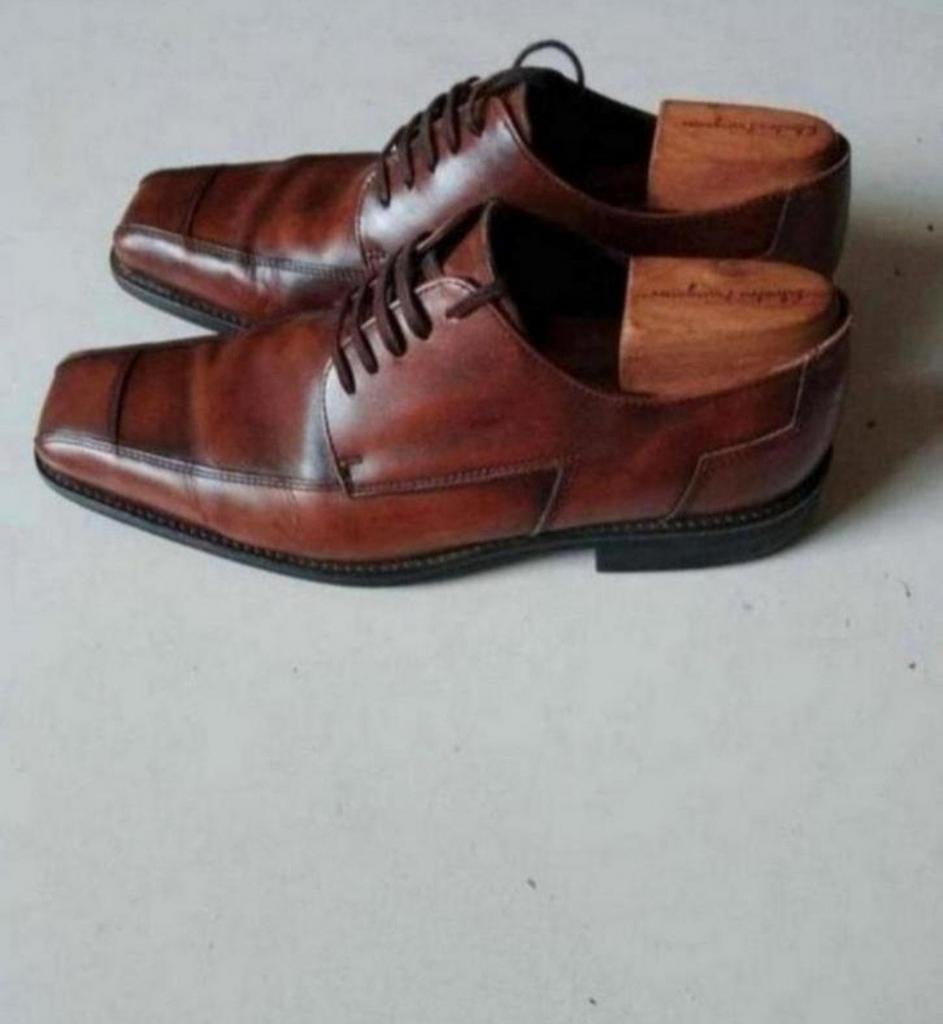 Van lier 42, Ophalen of Verzenden, Zo goed als nieuw