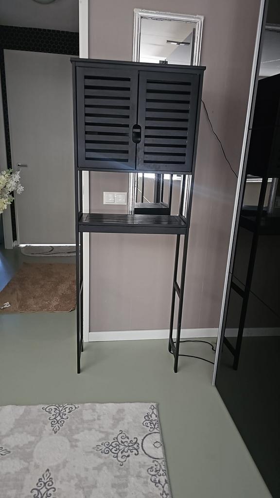 Zwart badkamerrek met kastje, Ophalen of Verzenden, Gebruikt