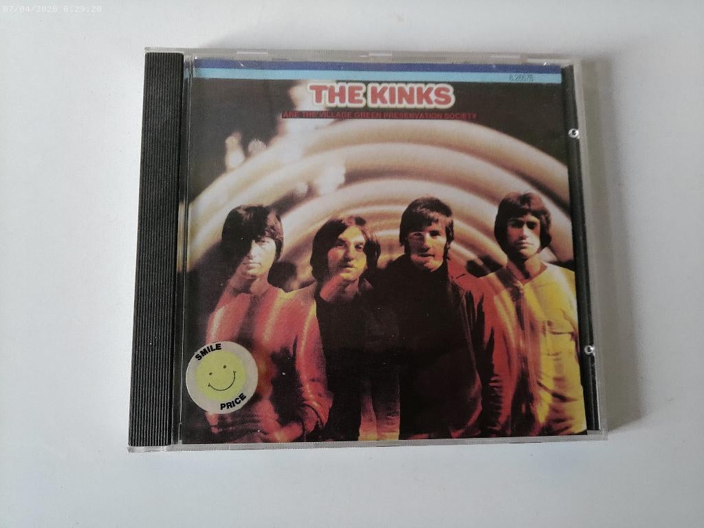 cd The Kinks - Are the Village, Ophalen of Verzenden, Zo goed als nieuw, Poprock