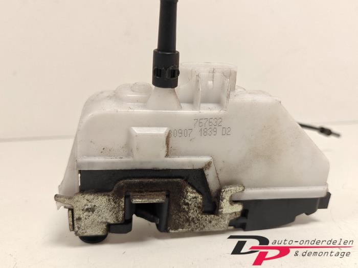 Deurslot Mechaniek 2Deurs rechts van een Renault Twingo, Gebruikt, -, Renault, -