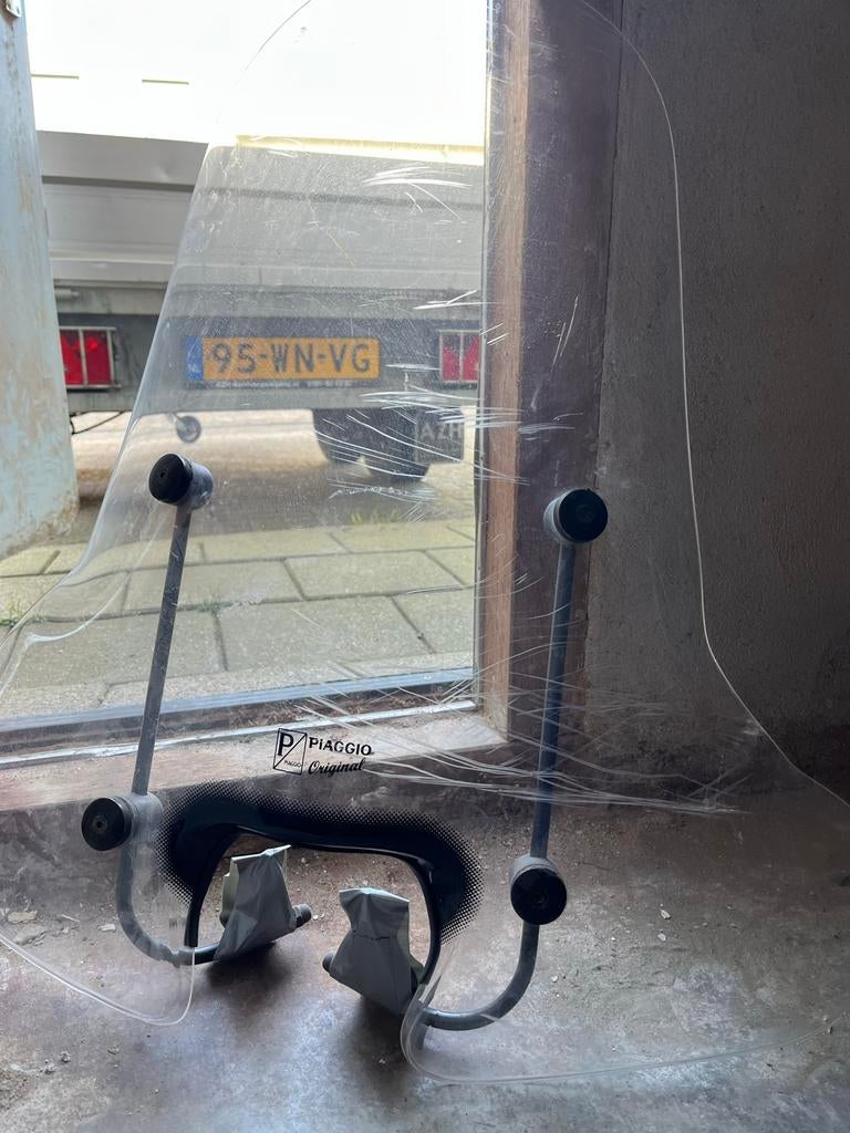 Piaggio windscherm, Fietsen en Brommers, Ophalen, Gebruikt, Overige typen, Piaggio