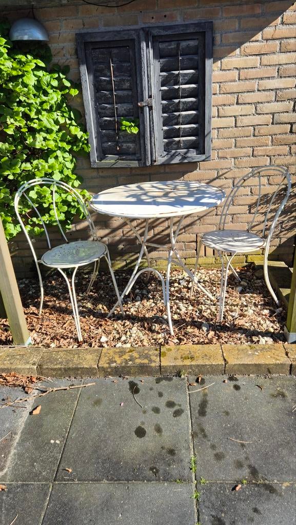 Brocante metalen bistrosetje - decoratief en stevig, Ophalen