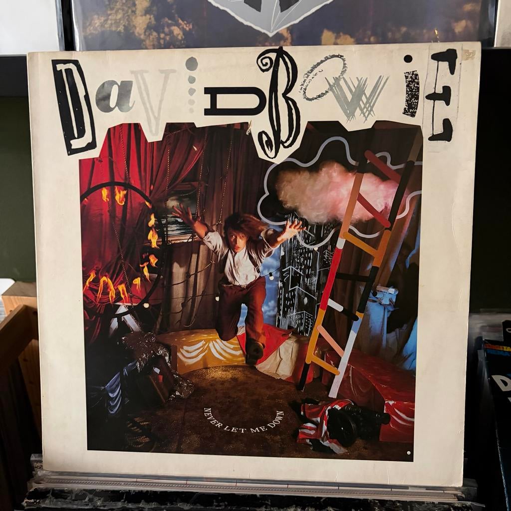 David Bowie - Never Let Me Down, Ophalen of Verzenden, Gebruikt, 12 inch, Poprock