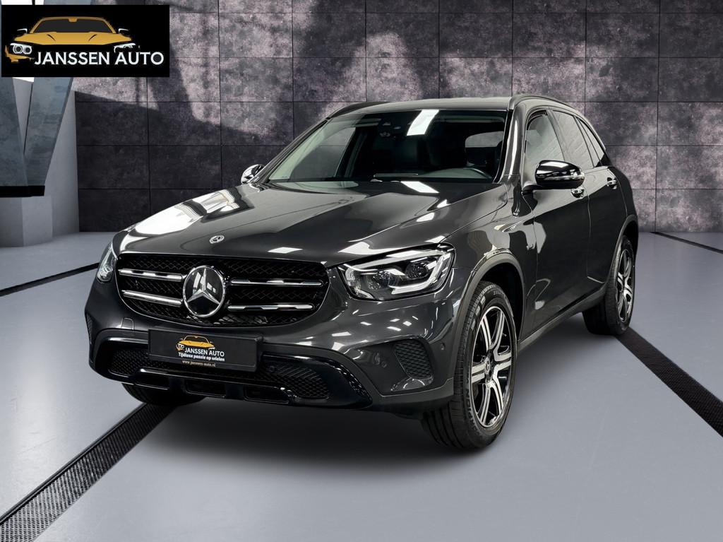 Mercedes-Benz GLC-klasse 300e 4MATIC Premium| Leder | Camera, Automaat, Gebruikt, Zwart, 4 cilinders