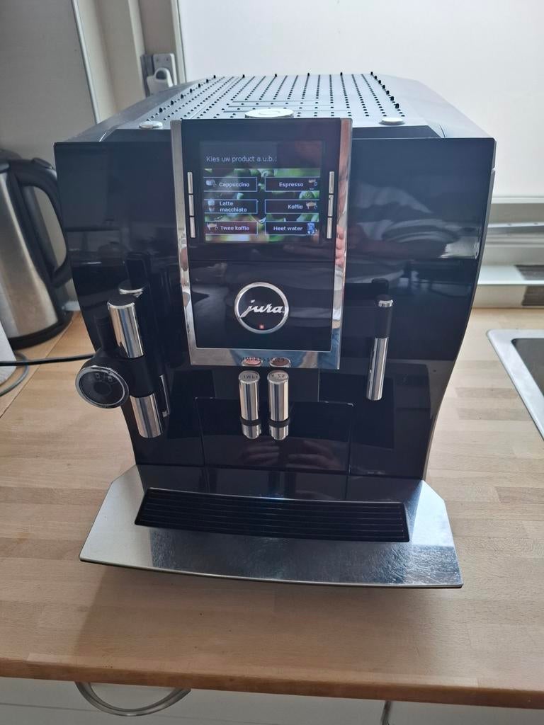 Jura Z9 koffiemachine - Net servicebeurt gehad!, Ophalen, 10 kopjes of meer, Koffiemachine, Koffiebonen