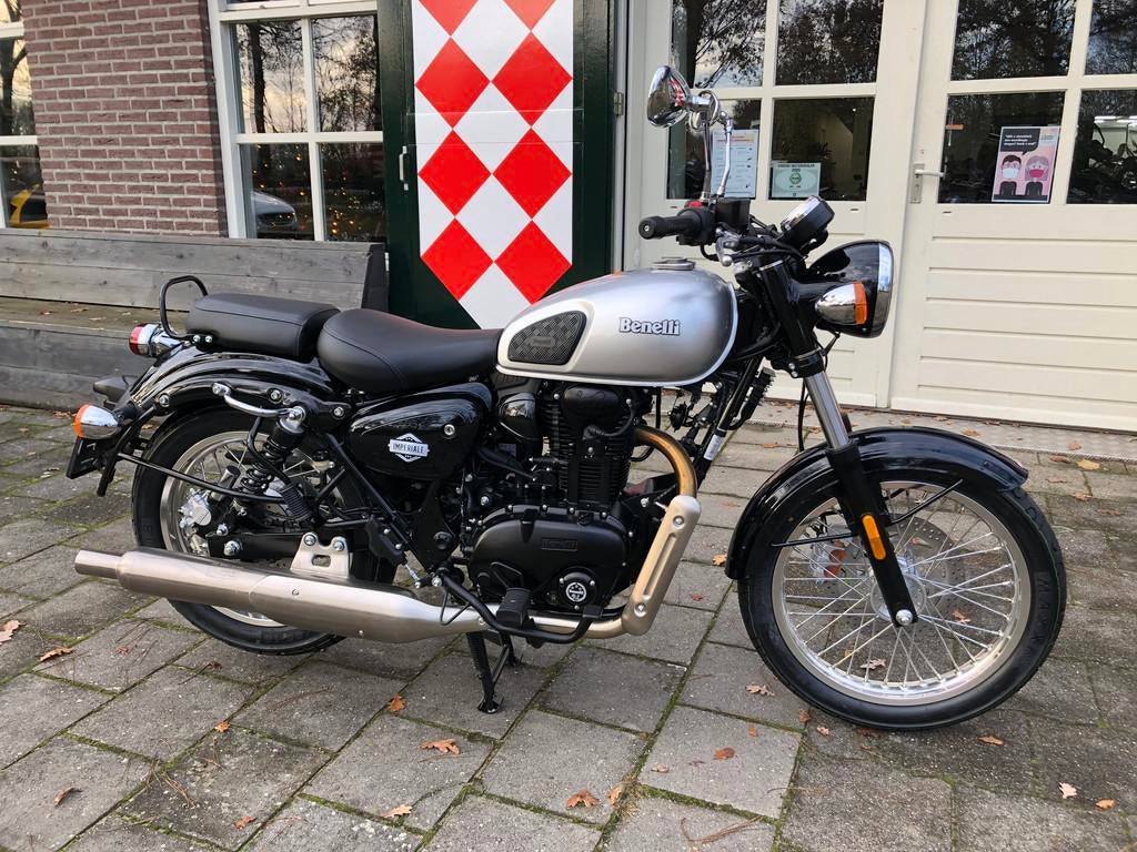 Benelli IMPERIALE 400 ABS A2 (bj 2025), Strada Fornace Vecchia 30
61122  Pesaro, IT, Support@benelli.com, Benelli Q.J. srl, Naked bike