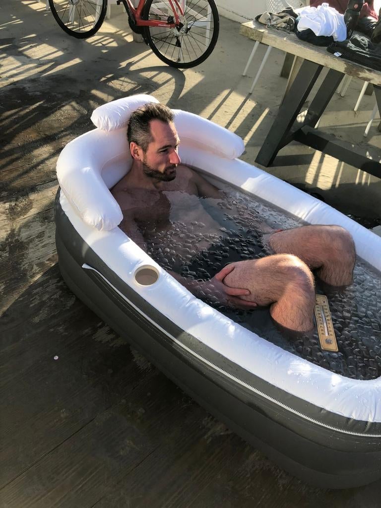 Opblaasbaar (ijs)bad inclusief elektrische pomp, Ophalen of Verzenden