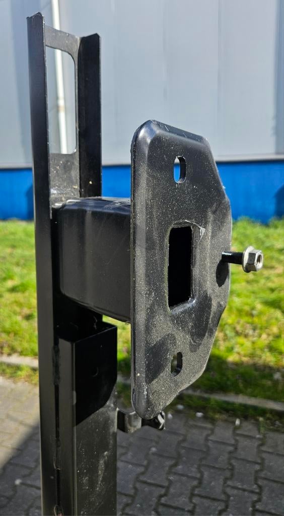 Koker achterbalk Fiat Ducato 640, Ophalen, Nieuw, Achter, Bumper