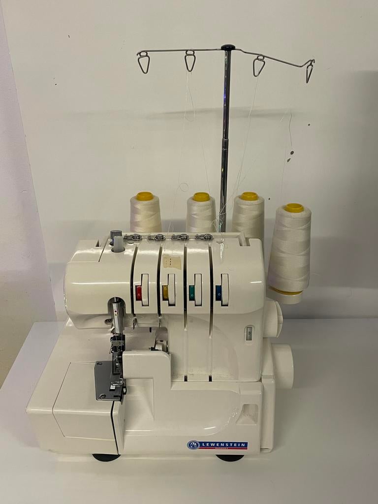 Lewenstein • Quatrolock 8 Lockmachine, Ophalen, Gebruikt, Lockmachine, Lewenstein