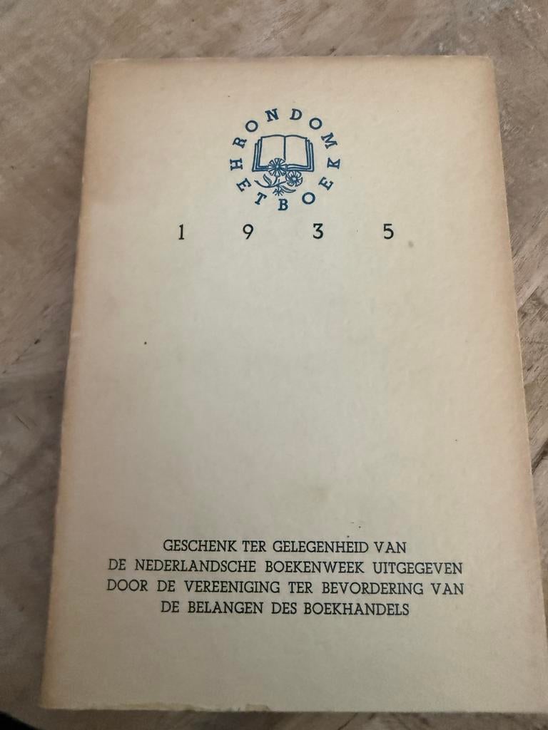 Het rondom boek 1935, Ophalen of Verzenden, Zo goed als nieuw