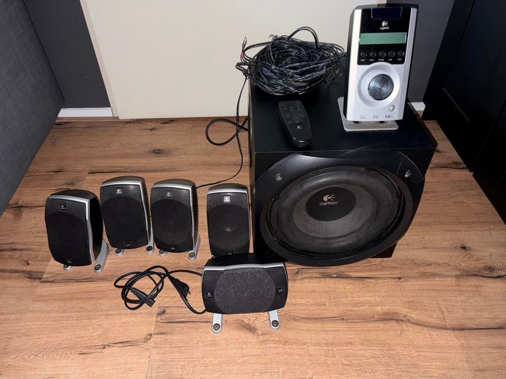 Logitech Z-5500 5.1 Speakersysteem, Computers en Software, Ophalen, Gebruikt, Audiokanaal 5.1