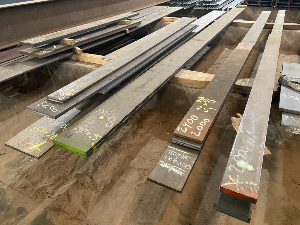 Diverse strippen Strip plaatstaal plat, Doe-het-zelf en Verbouw, Metalen, Ophalen, Nieuw, IJzer