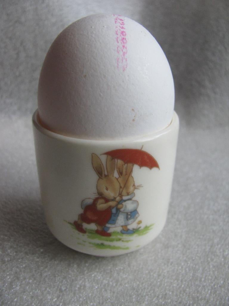 Vintage Royal Doulton 1936 Eierdop / Egg Cup - Bunnykins, Antiek en Kunst, Verzenden