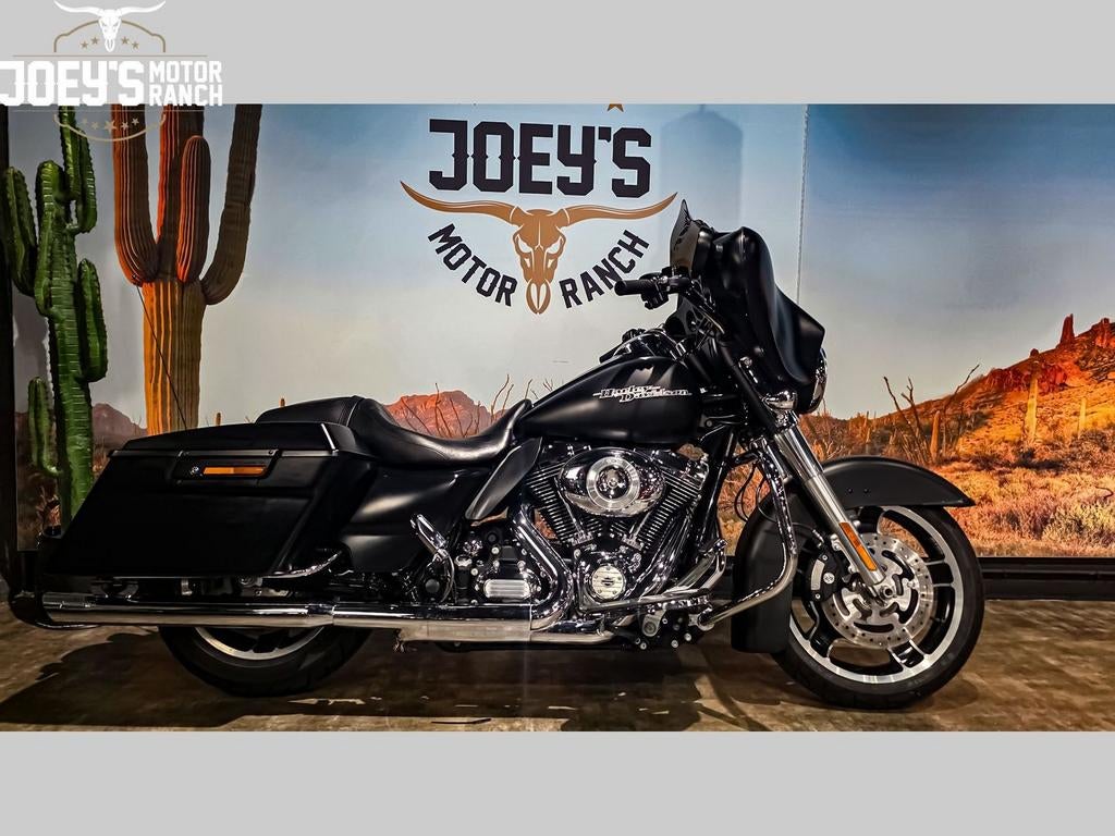 HARLEY-DAVIDSON STREET GLIDE FLHX STREETGLIDE (bj 2011), 2 cilinders, 1690 cc, HARLEY-DAVIDSON, Bedrijf