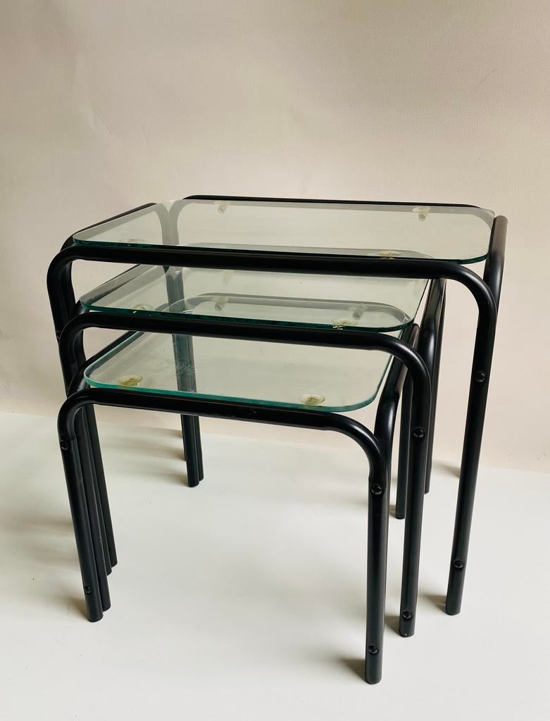 Jaren 80 mimi bijzettafels (3) nesting tables, Ophalen, Huis en Inrichting