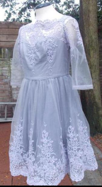 Chi chi londen lavendel kleur  mt 42  nieuwstaat, Paars, Chi chi londen, Zo goed als nieuw, Bruidsmeisjeskleding