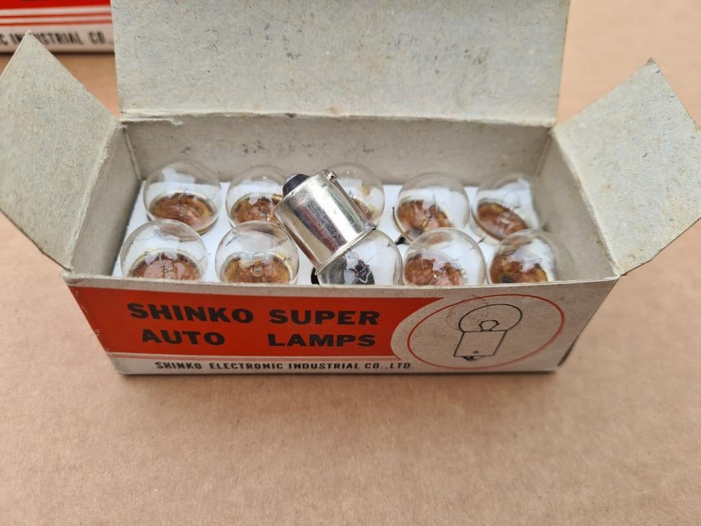 NOS 6v lampen. Kreidler zundapp bromfiets puch tomos honda., Ophalen of Verzenden, Nieuw, Koplamp